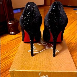 Christian Louboutins Black Red Bottoms